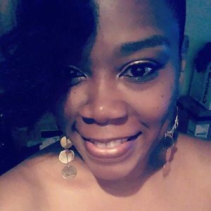 Meet your Posher, Monica